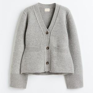 BNWT H&M Cashmere and Wool blend Cardigan Khaite Scarlet dupe lookalike Grey M